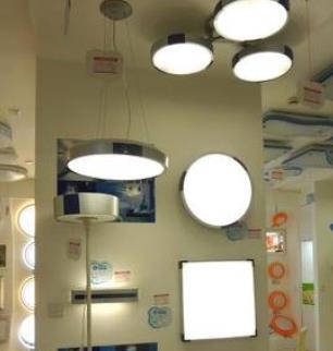 ���Ԫ�����ܷ��z��